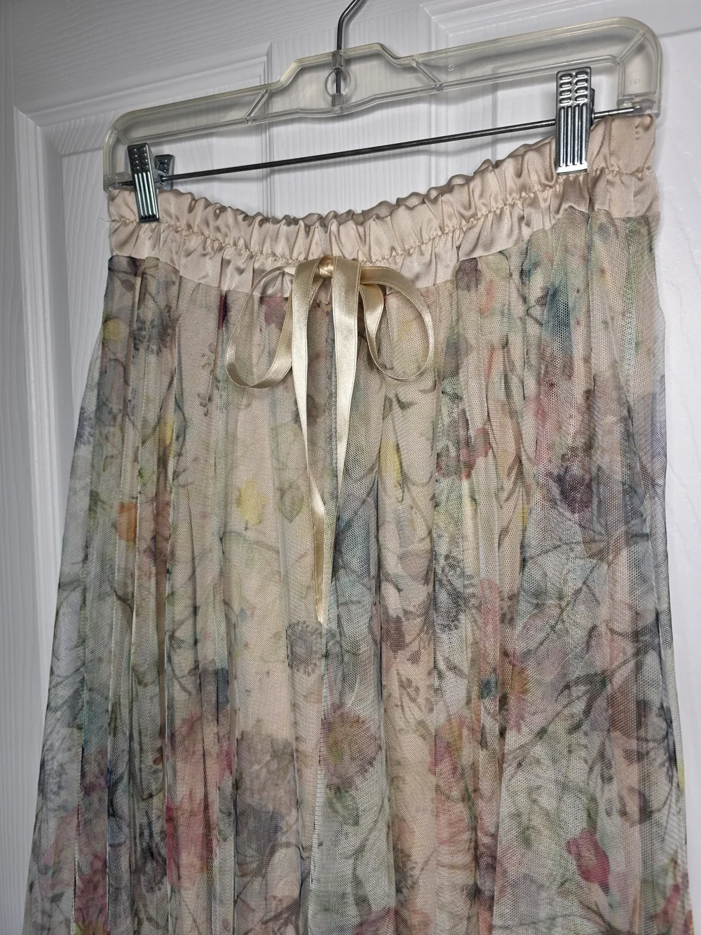 Floral Tulle Midi Skirt in Soft Beige - Picture 6 of 14